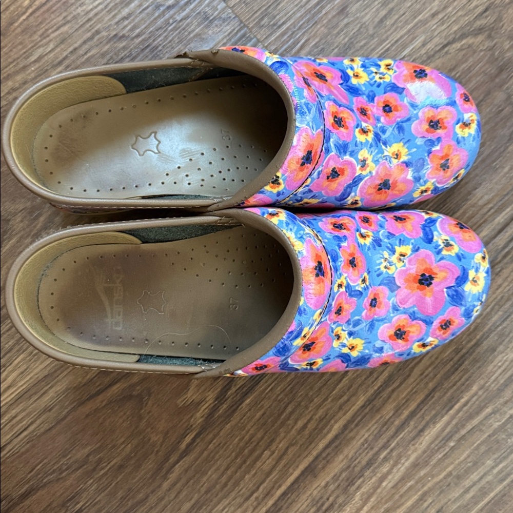 DANSKO floral clogs - Picture 2 of 6